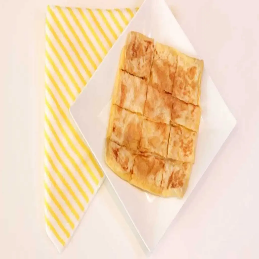 Mutabbaq With Bananas And Nutella